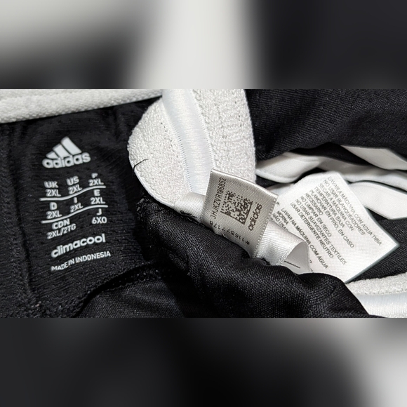 Adidas Men's US 2XL Athletic Black Basketball Shorts w/ Drawstring & White Trim - Picture 11 of 11